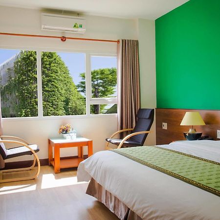 Sai Gon Phong Nha Hotel Dong Hoi Bagian luar foto